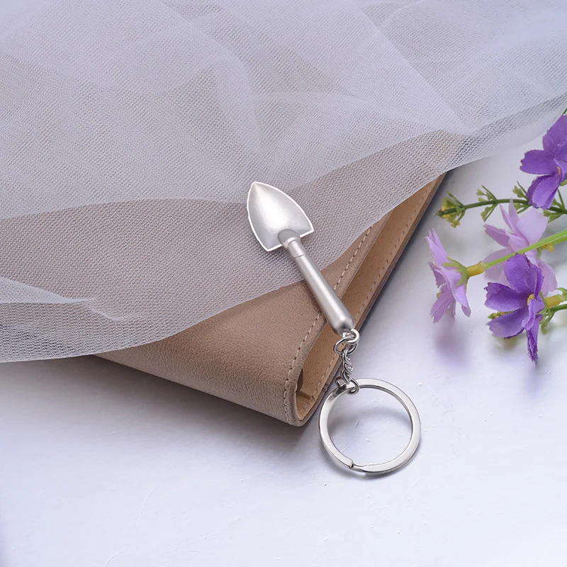 Брелок для ключей мужской креативный металлический брелок с подвеской в виде