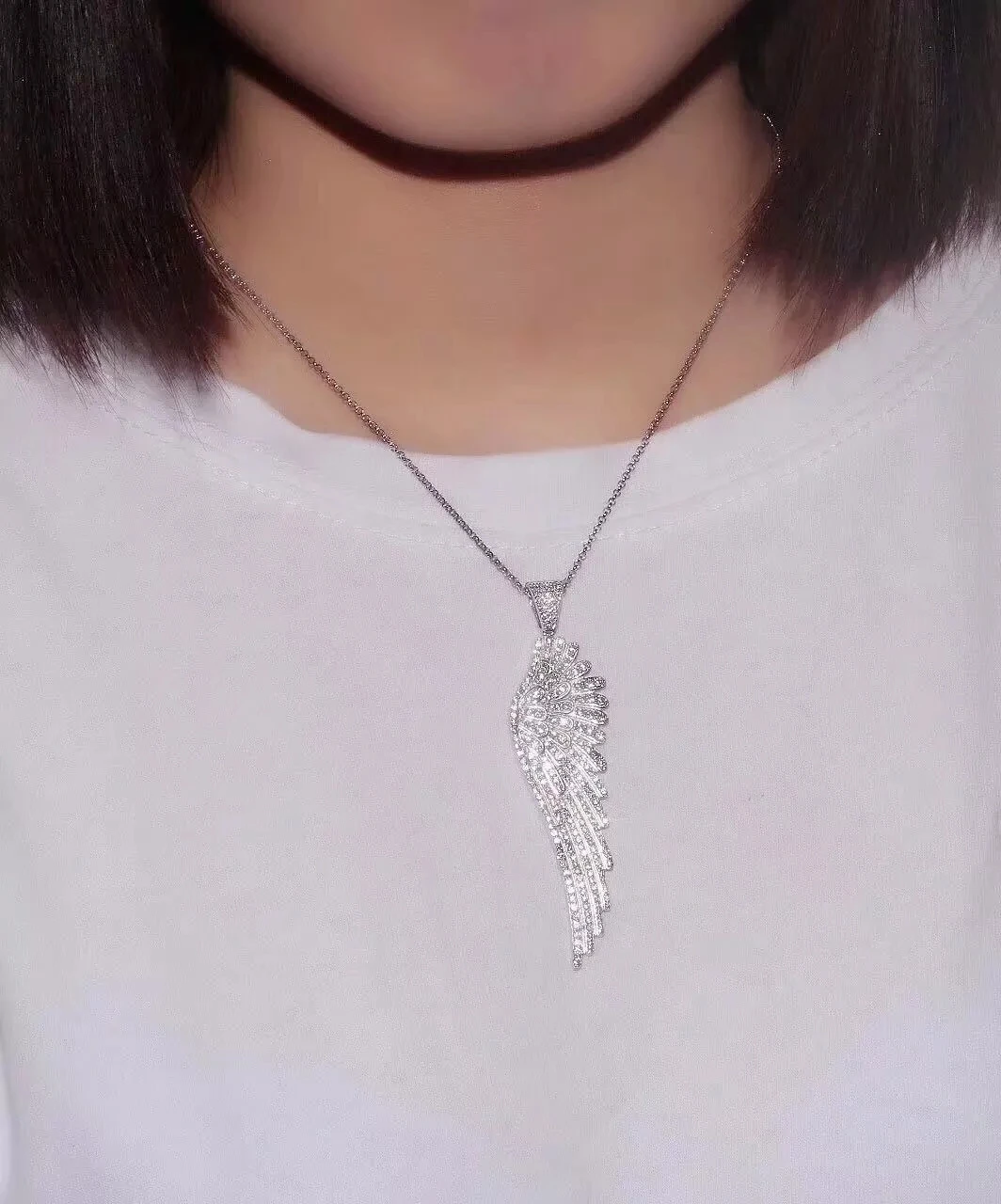 

SOELLE Brand Real 925 Sterling Silver Lucky Angel Wing / Feather Pendant Full Micro Cubic Zirconia CZ Necklace Luxury Jewelry