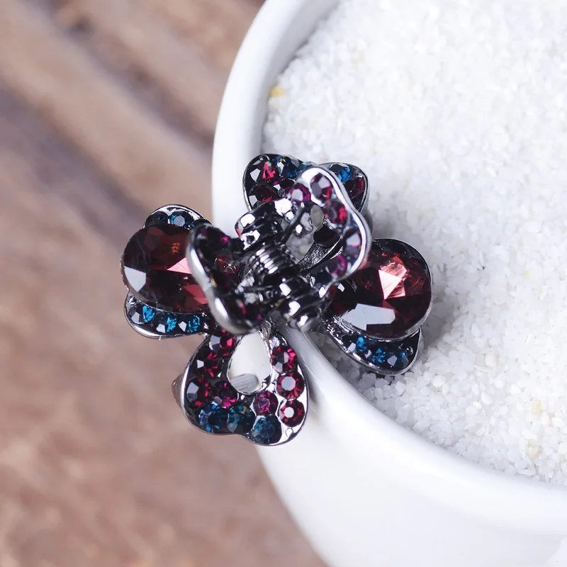 Заколка для волос женская Morkopela украшенная кристаллами цветами клевера крабом