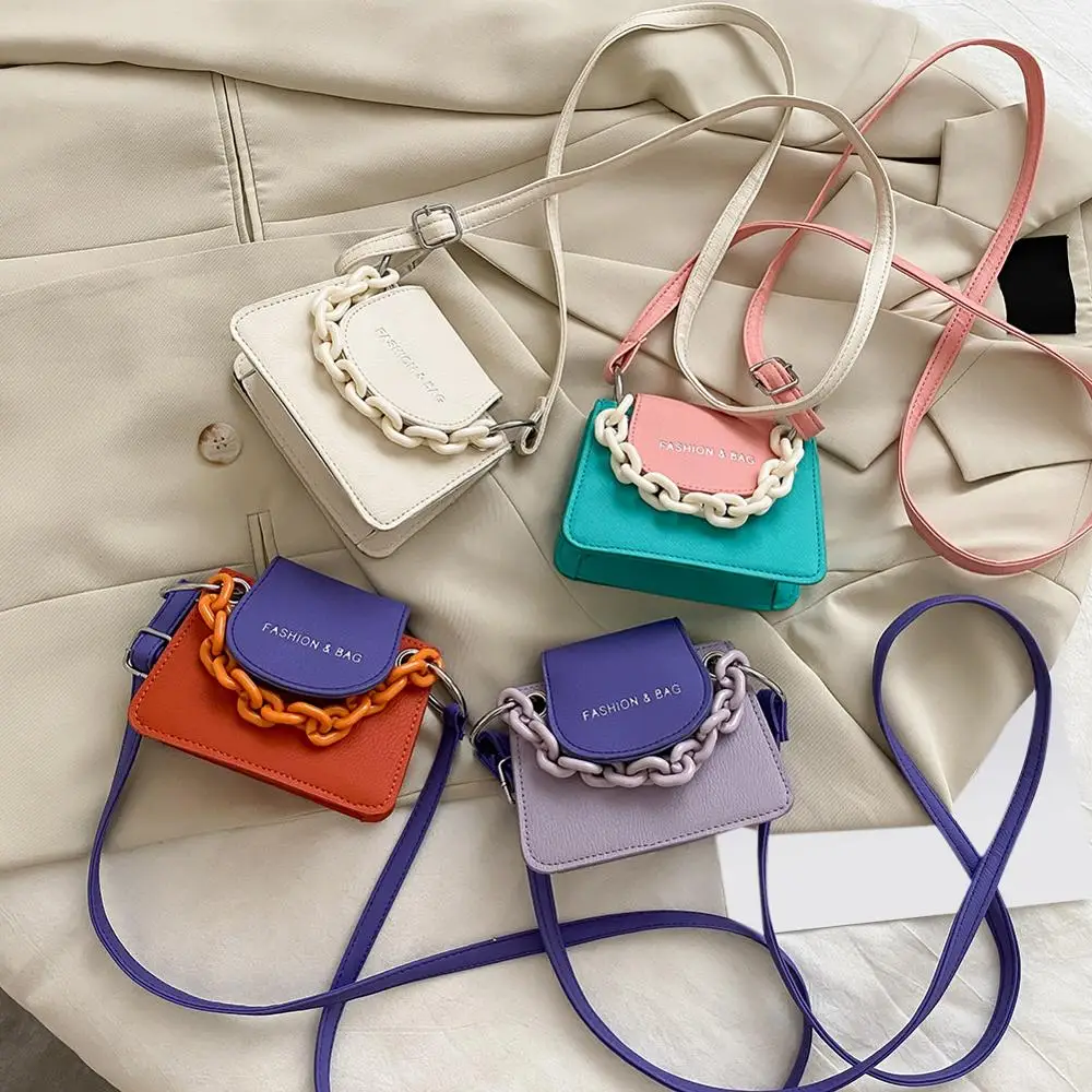 

Youth Ladies Simple Versatile Bag Women Mini Crossbody Bag Acrylic Chain Lady Hit Color PU Leather Chain Female Shoulder Pouch