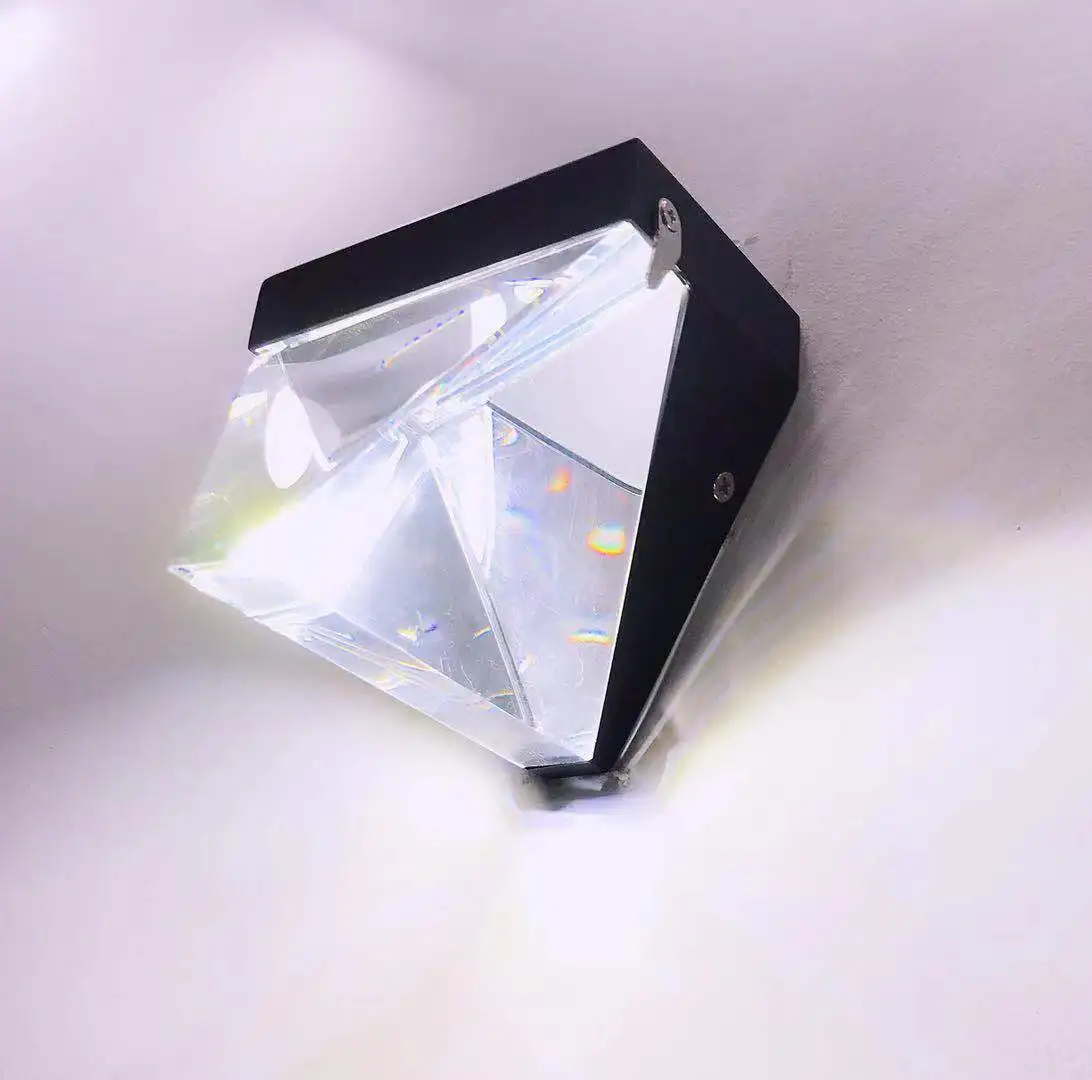 Современная хрустальная настенная лампа простой светодиодный светильник для