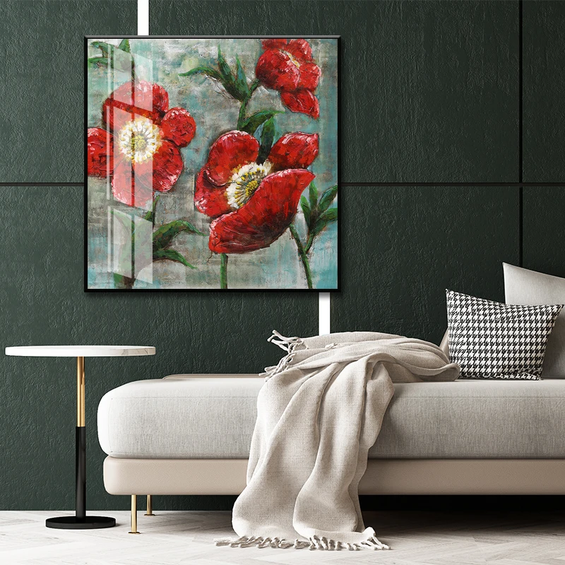 Картина из трех красных цветов и зеленых листьев в стиле ретро винтажная на