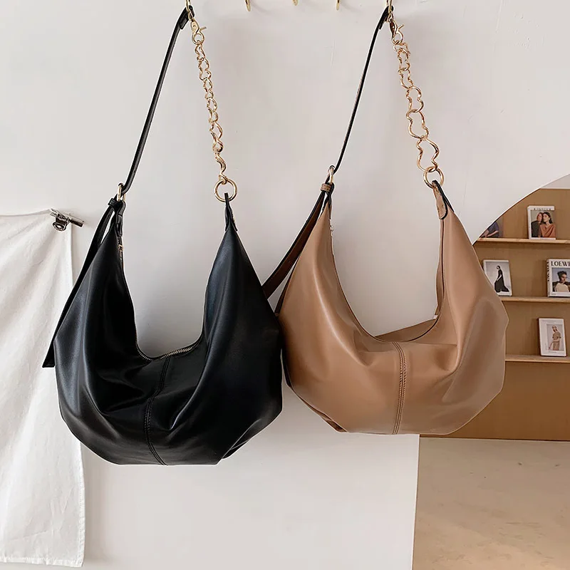 

Bag women's popular new trendy Korean version one-shoulder underarm bag soft leather ocean gas oblique across the new moon bag
