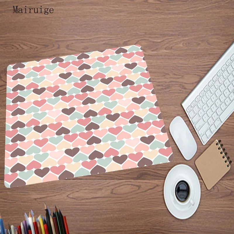 

Небольшой нескользящий коврик для мыши Mairuige для дома и офиса с яркими несимметричными узорами