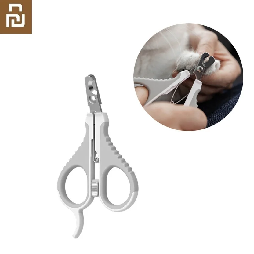 Для домашних животных кошка использует скошенное скользящее горлышко