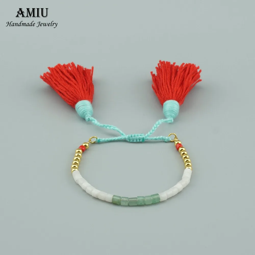 Браслет ручной работы AMIU с большими кисточками кристаллами и бусинами из камней