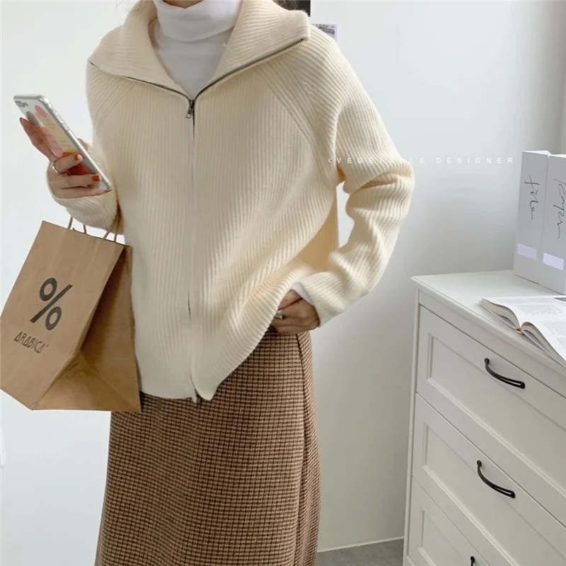 

Women's Autumn Jacket Oversized Knitted Sweater Cardigan for Women Zippers Turn-down Sweater Thick Warm Loose Women Knitwear