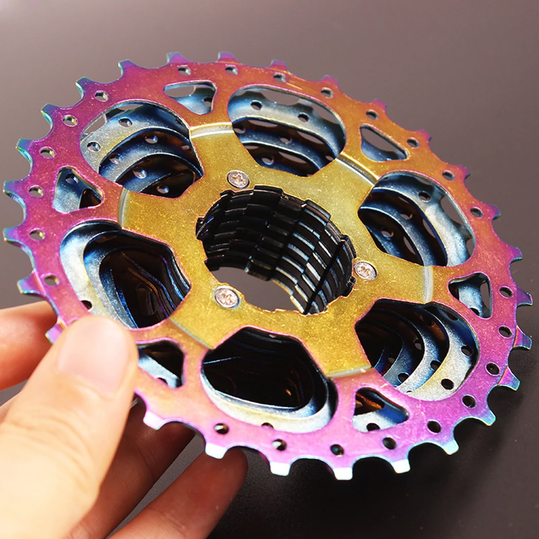 

Ultraligh Flywheel Colorful Card Road Cassette 9/10/11S 11-28 T Useful