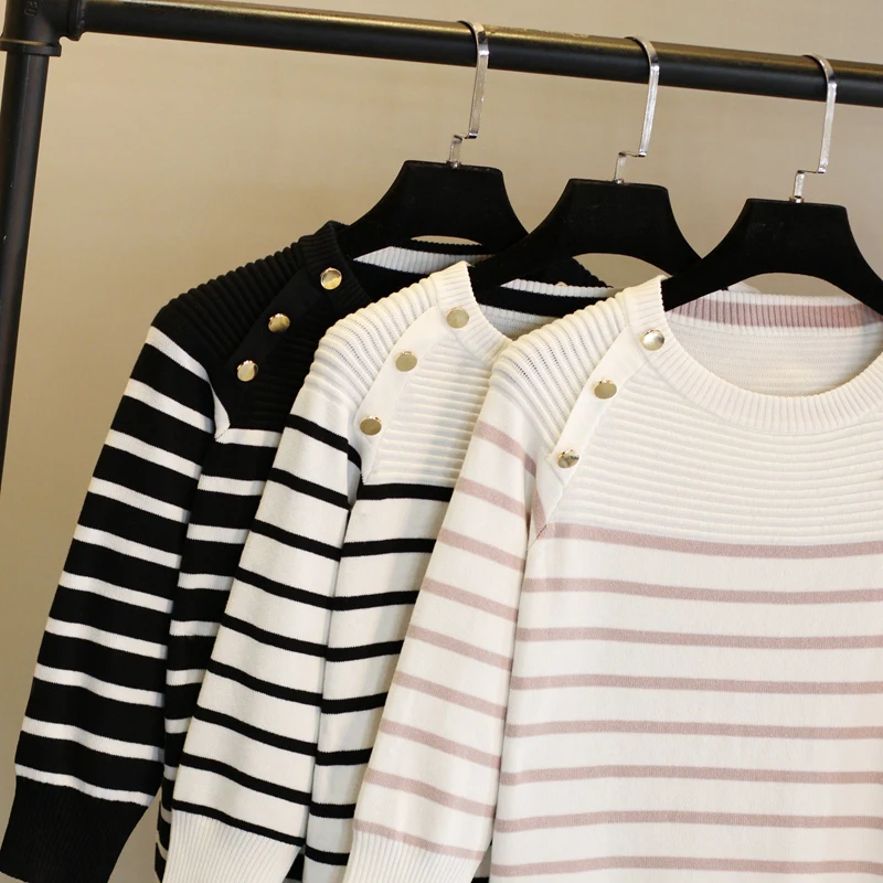 

Women Pullover Sweater 2019 Spring Autumn Half Sleeve Pullovers K849 Button Decorate Striped Knitted Sweaters Female Tops