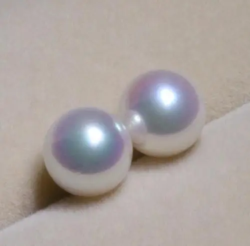

Top AAAA 8-8.5mm real natural Japanese Akoya white round pearl earrings 18