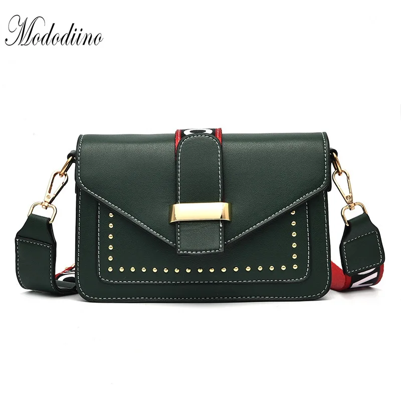 Женская сумка через плечо Mododiino элегантная кожаная мессенджер с заклепками DNV1163