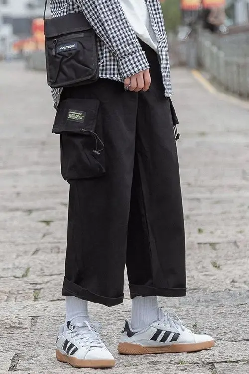 

2020 Spring And Summer New Youth Popular Solid Color Men's Loose Overalls Fashion Casual Straight Pants Black / Army Green S-2XL