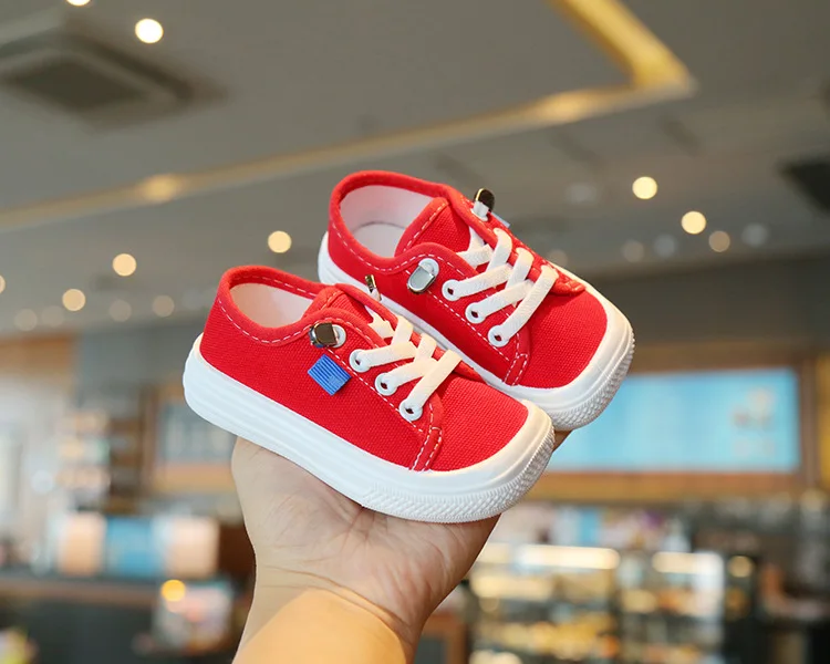 Парусиновые кроссовки для мальчиков и девочек повседневная обувь начинающих