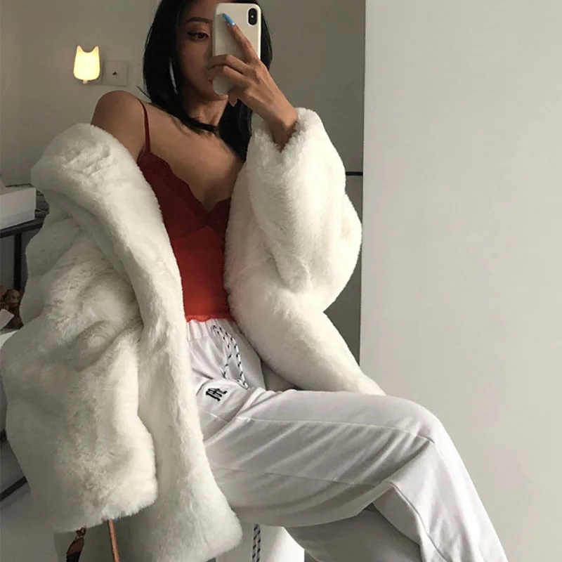 Especially Female Faux Fur Coat Jacket 2021 Fluffy Cool Street Outerwear Luxury Winter Warm Fashion Brand Women Elegant Thick