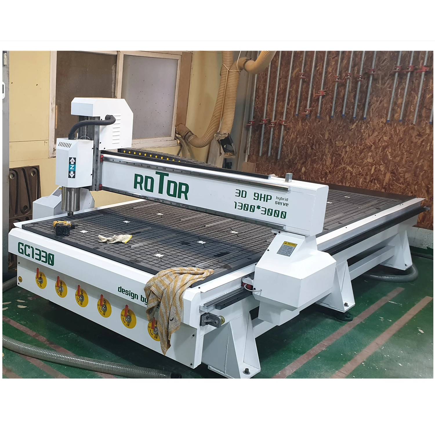 

USB port 3axis 1325 cnc router ( 3.2KW spindle ) cnc engraver engraving / wood carving router / Aluminum milling machine mach3