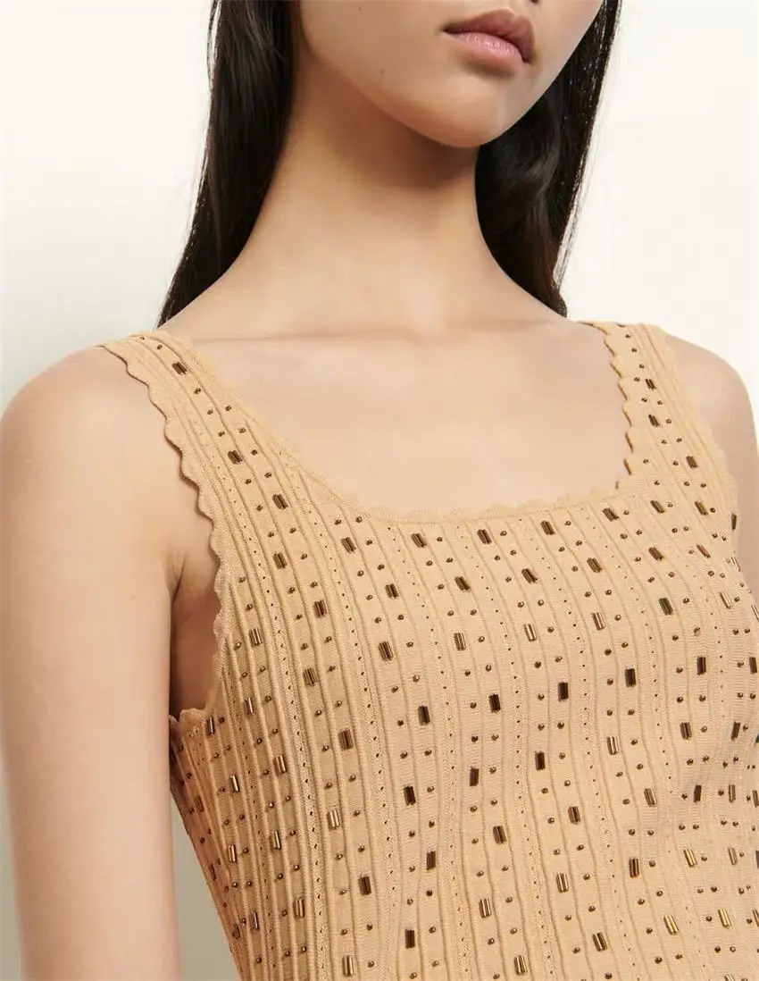 

2020 New Spring and Summer Slim Fit and Solid Color Vest Knit Condole Belt Top Women Tank Top