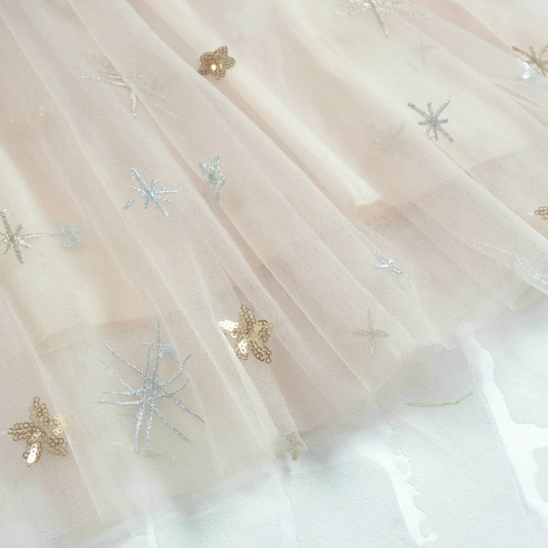 Плиссированная длинная сетчатая юбка с блестками и вышивкой звезд металлик