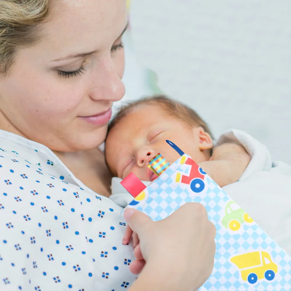 

2pcs Adorable Sleeping Toys Blankets Baby Plush Blankets