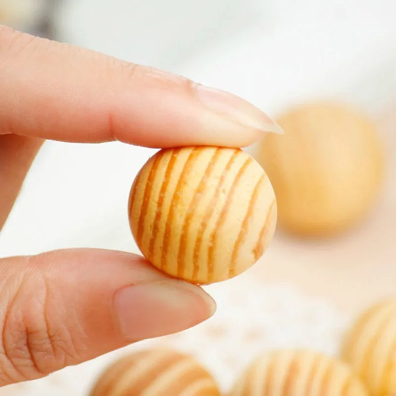 

New 5pcs/bag Wardrobe Pest Control Wooden Mothballs Moth Repellent Prevent Mildew Moisture Proof Deworming Fragrant Wood Ball