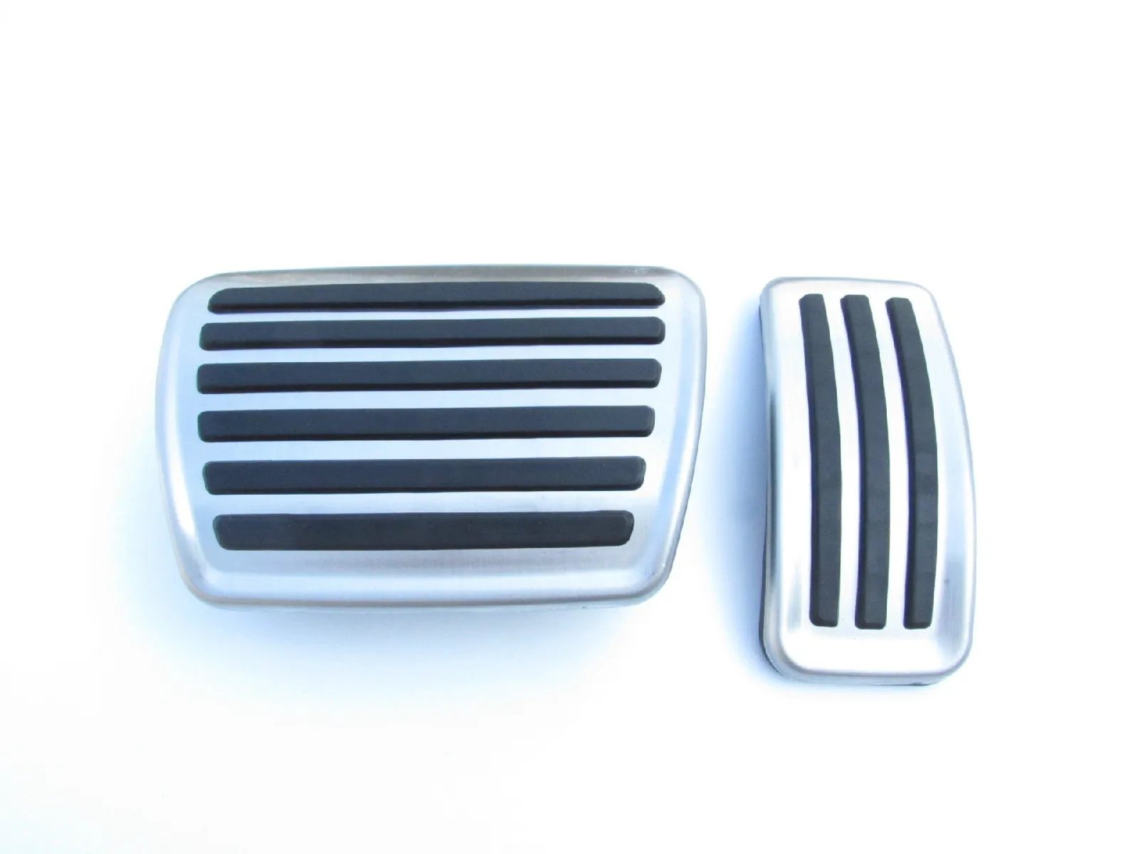 

Auto Throttle brake pedal punch-free stainless steel metal pedal for Porsche Cayenne 18-19,for Audi 16-19 Q7/19 Q8