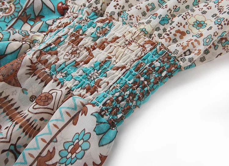 

2021 Plus size bohemian dress autumn and winter print long ladies bottoming dress