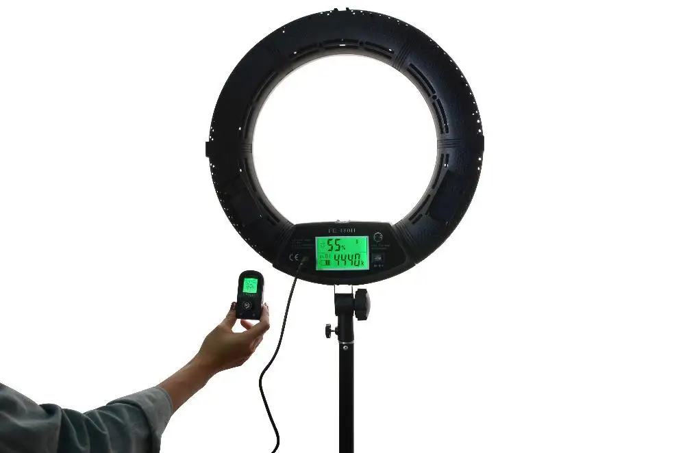 

Yidoblo FE-480II Bi-color Photo Studio Ring Light LED Video Light Lamp RC LCD Photographic Lighting 96W 5500K 480LED Lights