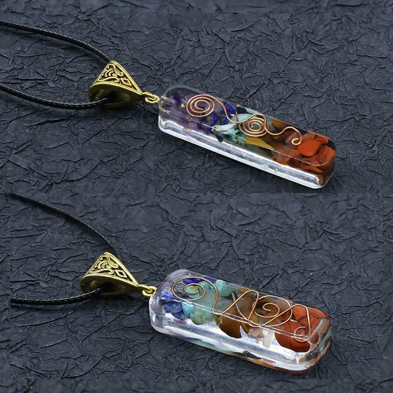 

2pcs Retro Reiki Healing Colorful Chips Stone Natural Chakra Orgone Energy Pendant Necklace Pendulum Amulet Crystal Necklace