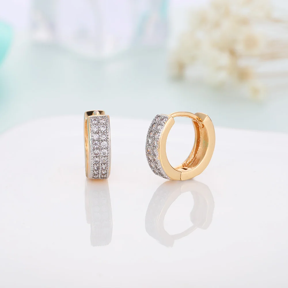 Женские маленькие круглые серьги гвоздики MAIKALE золотистые кубические