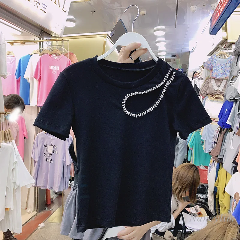 

T-shirt Woman New Fashion Beaded Hollow-out Slim-Fit Short Sleeve Solid Color Off-Shoulder Bottoming Shirts Summer 2021