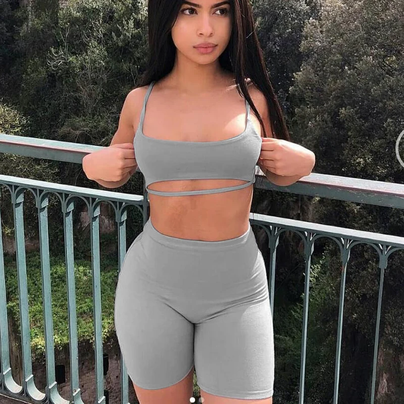 Женский комплект из 2 предметов летний укороченный топ на бретельках и