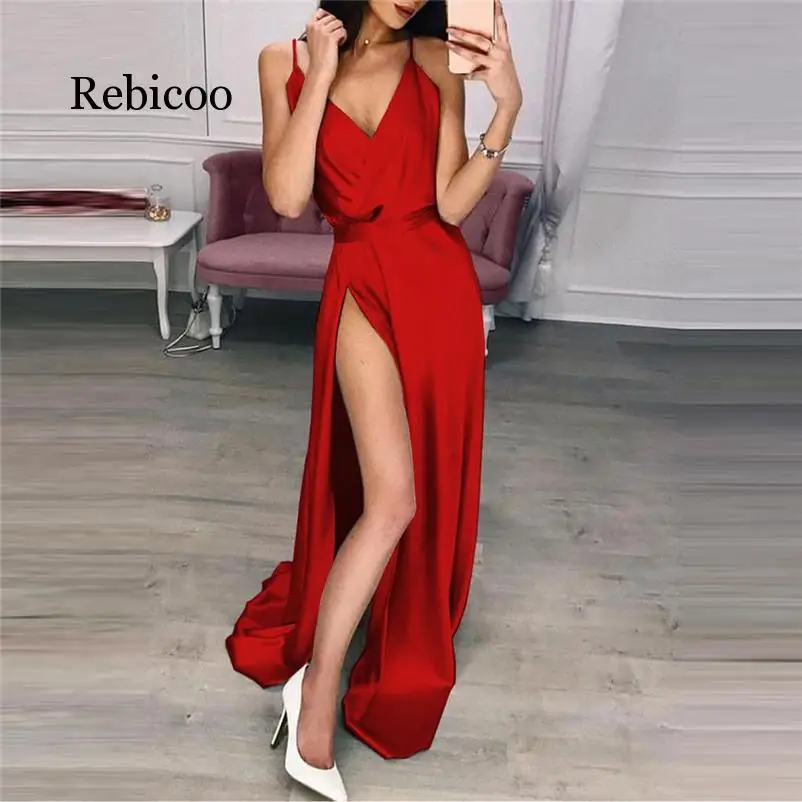 Женское летнее платье без рукавов однотонное с высокой талией и открытой спиной