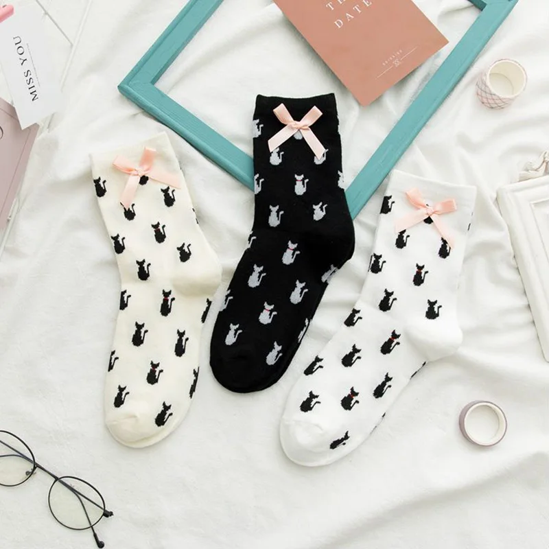 

Cute Women Cat Socks Japanese Style Cartoon Animal Print Bowknot Lolita JK Uniform Soft Girl Cotton Student Middle Tube Socks
