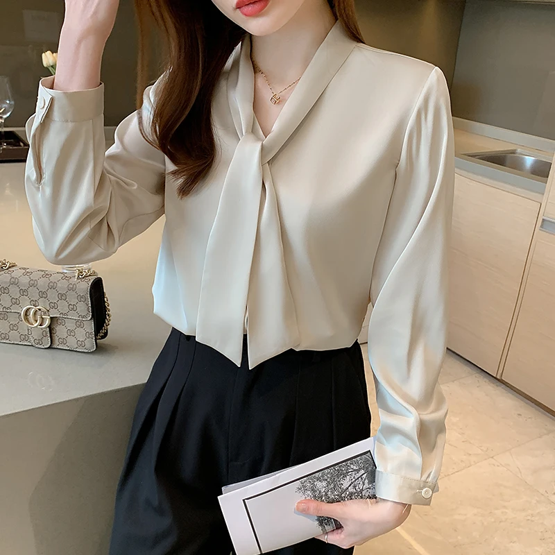 

Chikichi2021 Spring and Autumn New Niche Commuter Professional Cream Apricot Satin Ribbon Ladies Long-sleeved Shirt