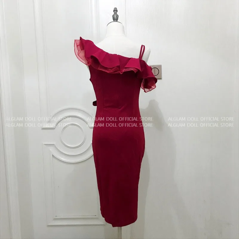 Женское платье-карандаш на одно плечо без рукавов | Женская одежда