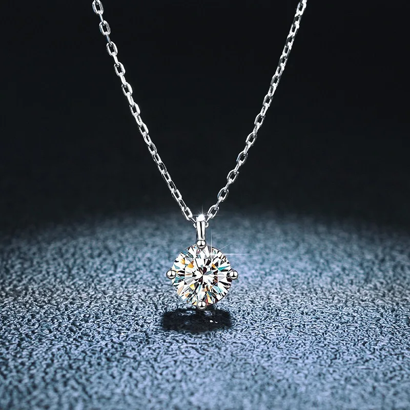 Trendy 925 Sterling Silver 1-3 Carat D Color Moissanite Pendant Necklace for Women Jewelry Platinum 4 Prong Clavicle Necklace