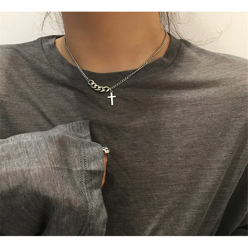 

Trendy Sliver Color Chains Cross Pendants Choker Necklace For Woman New Stainless Steel Christian Religious Vintage Jewelry Gift