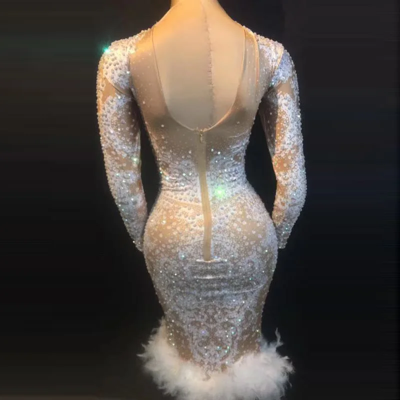 

Sparkly Luxury 2021 Party Elegant Women Evening Gown Black White Feathers Dress Birthday Celebrity Stage Midi Formal Dress