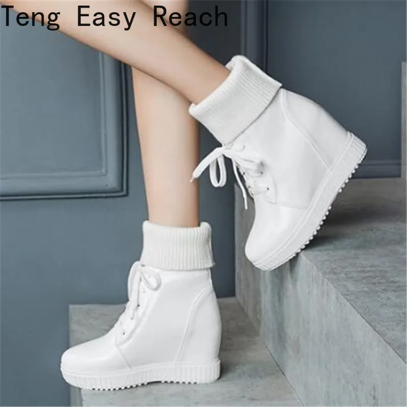 

Women Boots Autumn Winter New Style Internal Increase Short Boots White Wool Yarn Elastic Force Sock Boots