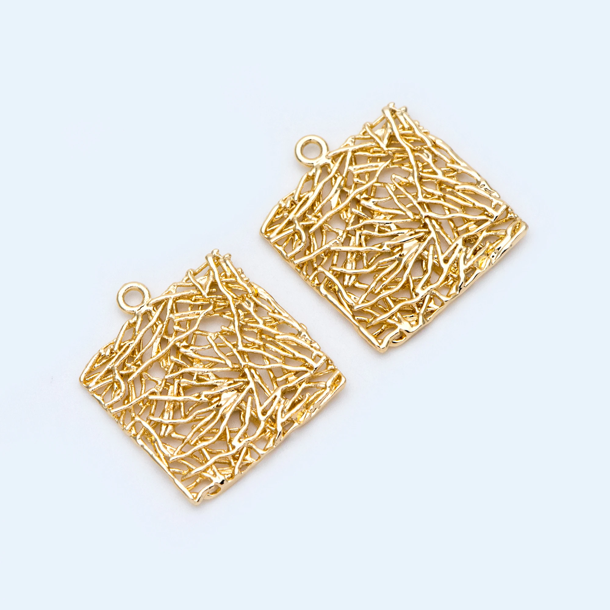 

10pcs Gold plated Brass Square Pendants 23x20mm, Filigree Geometric Pendants (GB-1019)