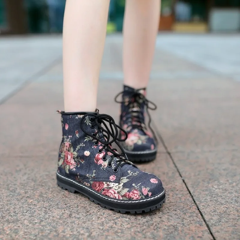 Фабричные женские ботинки с круглым носком и принтом Женская Осенняя обувь