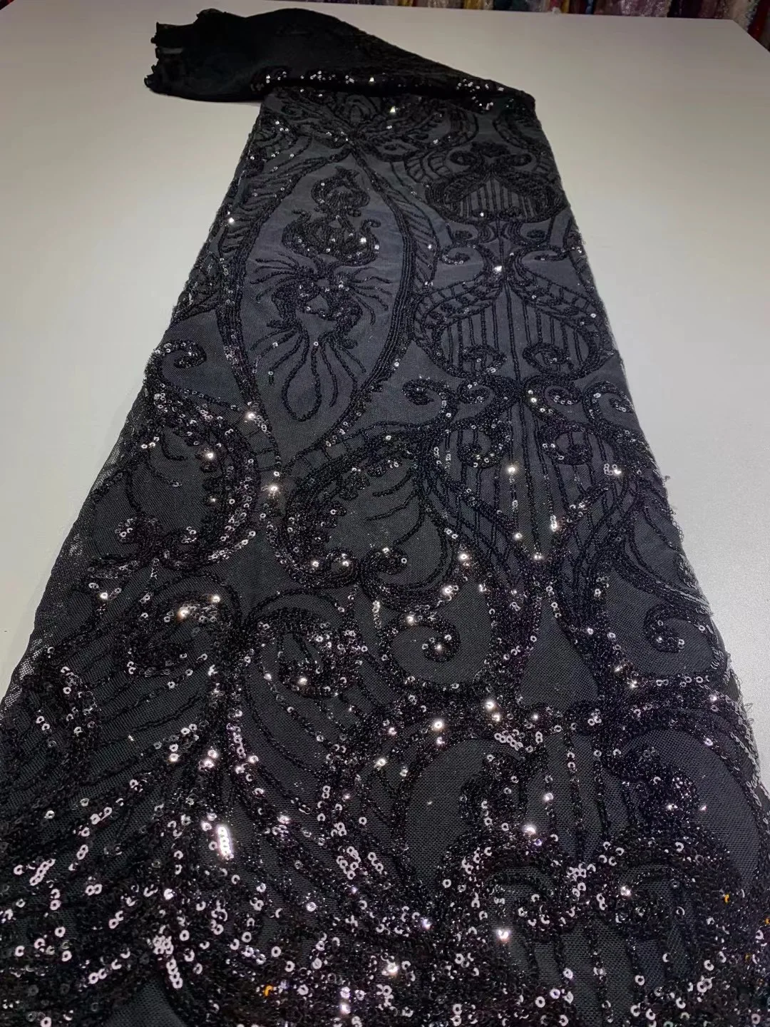 

Latest Sequin Lace Fabric 2022 High Quality African Net Lace Mesh Fabric French Lace Fabrics With Sequins Party Dinner Dress