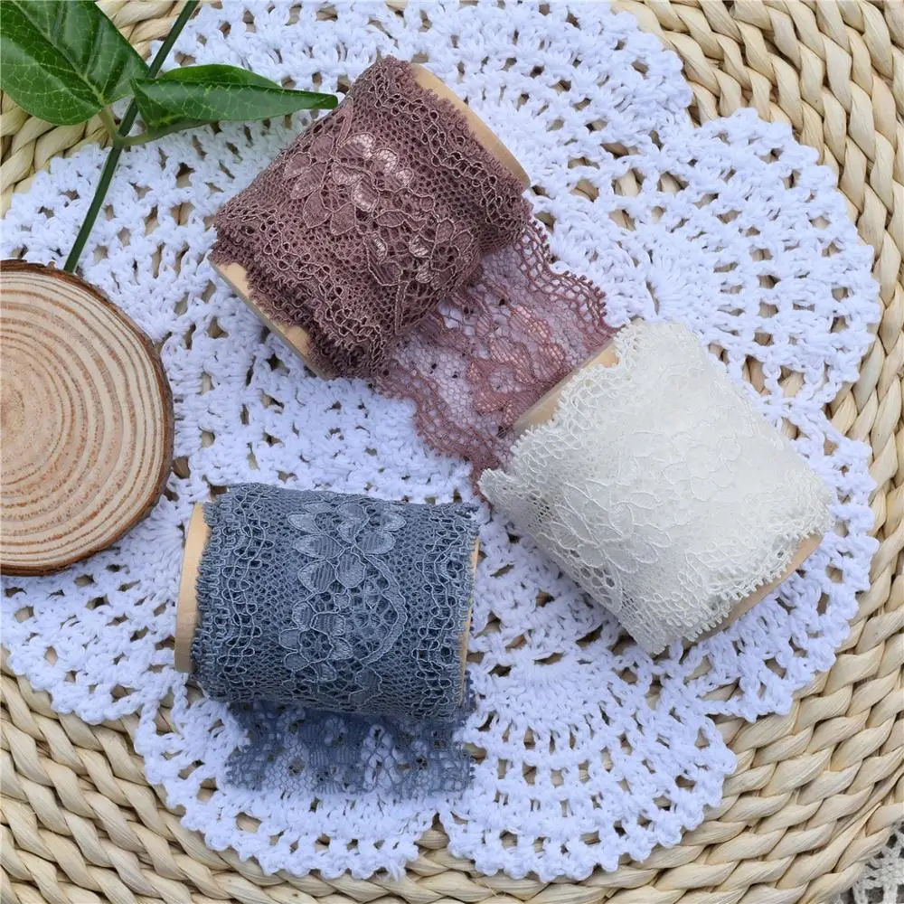 

5cmx3m Vintage Elastic Lace Ribbon with Wooden Spool Soft Lace Ribbon DIY Garter Tape Sewing Gift Wrapping Flatlays Props