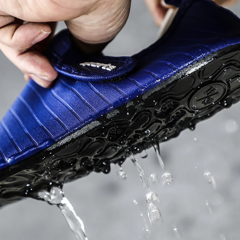 

Woman Mens Water Running Shoes Water Sports Shoes Lightweight Barefoot Beach Pool Surfing Shoe