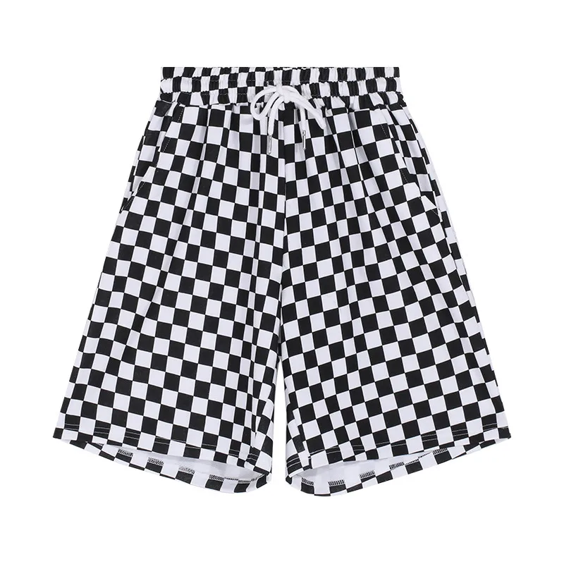 

Harajuku Hiphop Checkered Summer Shorts Unisex Casual Hot Retro Vintage Street Loose Black White Shorts Fashion Men INS Shorts