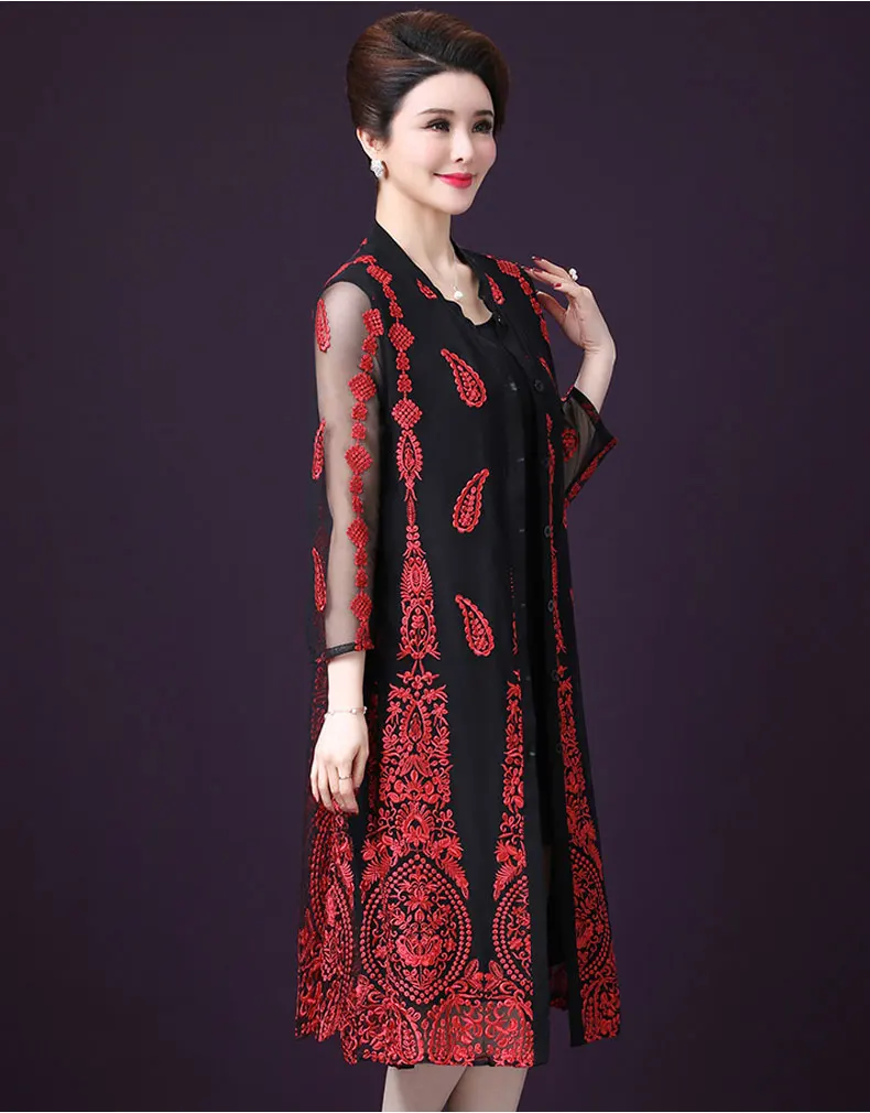 В стиле ретро в китайском Стиль Винтаж вышивка среднего возраста Для женщин