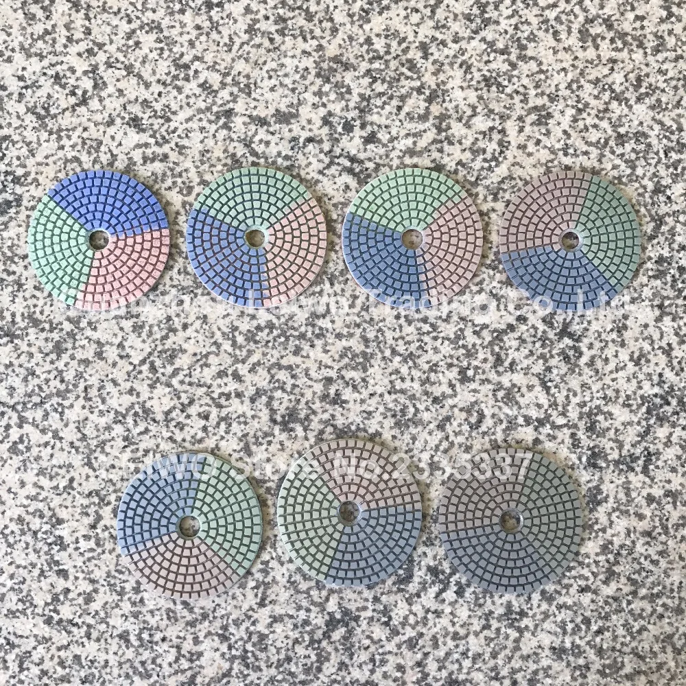 Алмазные полировальные прокладки 4 дюйма три цвета секторы для полировки гранита