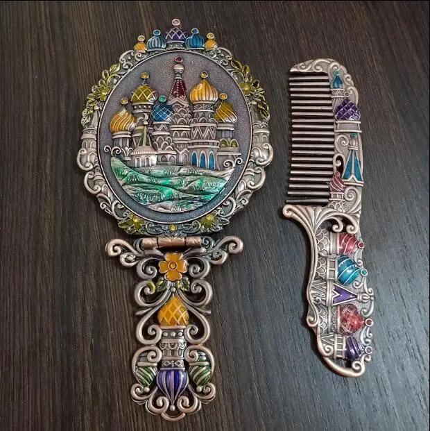 Зеркало для макияжа, в металлической рамке, J070