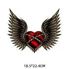 Термоклейкие нашивки с крыльями и сердцем для одежды