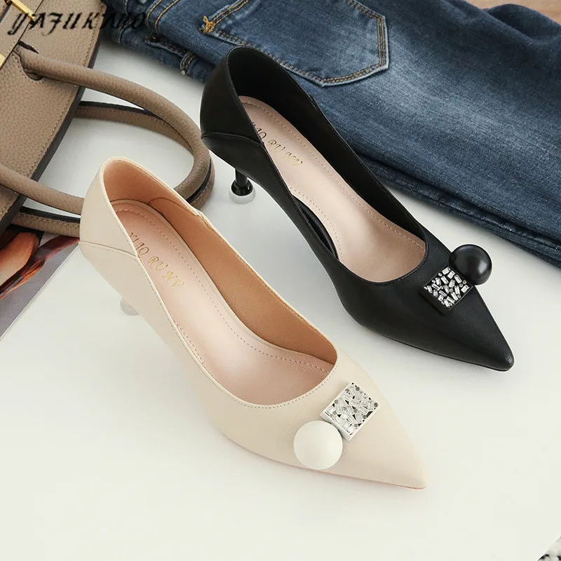 

Temperament Women Pumps Autumn New Brand Design Thin Heels High Heels Sexy Rhinestone Buckle Party Dress Career Work Single Shoe