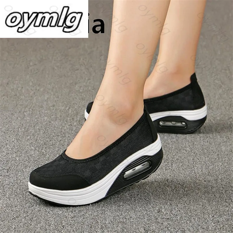 Женские сетчатые дышащие туфли A Толстая Повседневная Удобная Обувь на низком